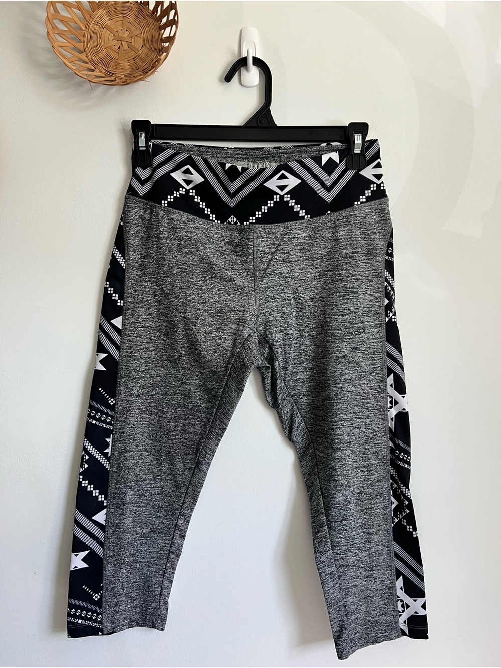LuLaRoe Capri Size Small